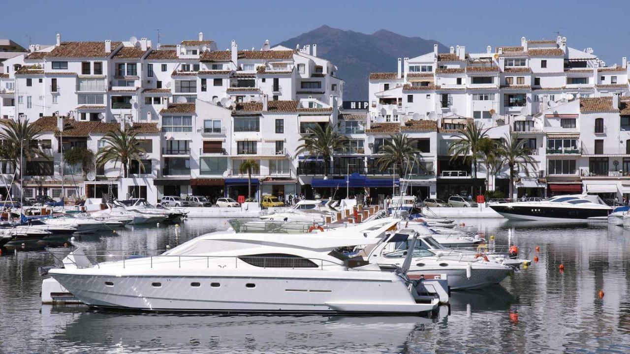 Apartament Front Port Line Sleeps 6 Marbella Zewnętrze zdjęcie